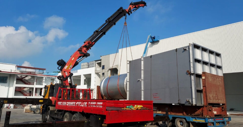 Lorry Cranes